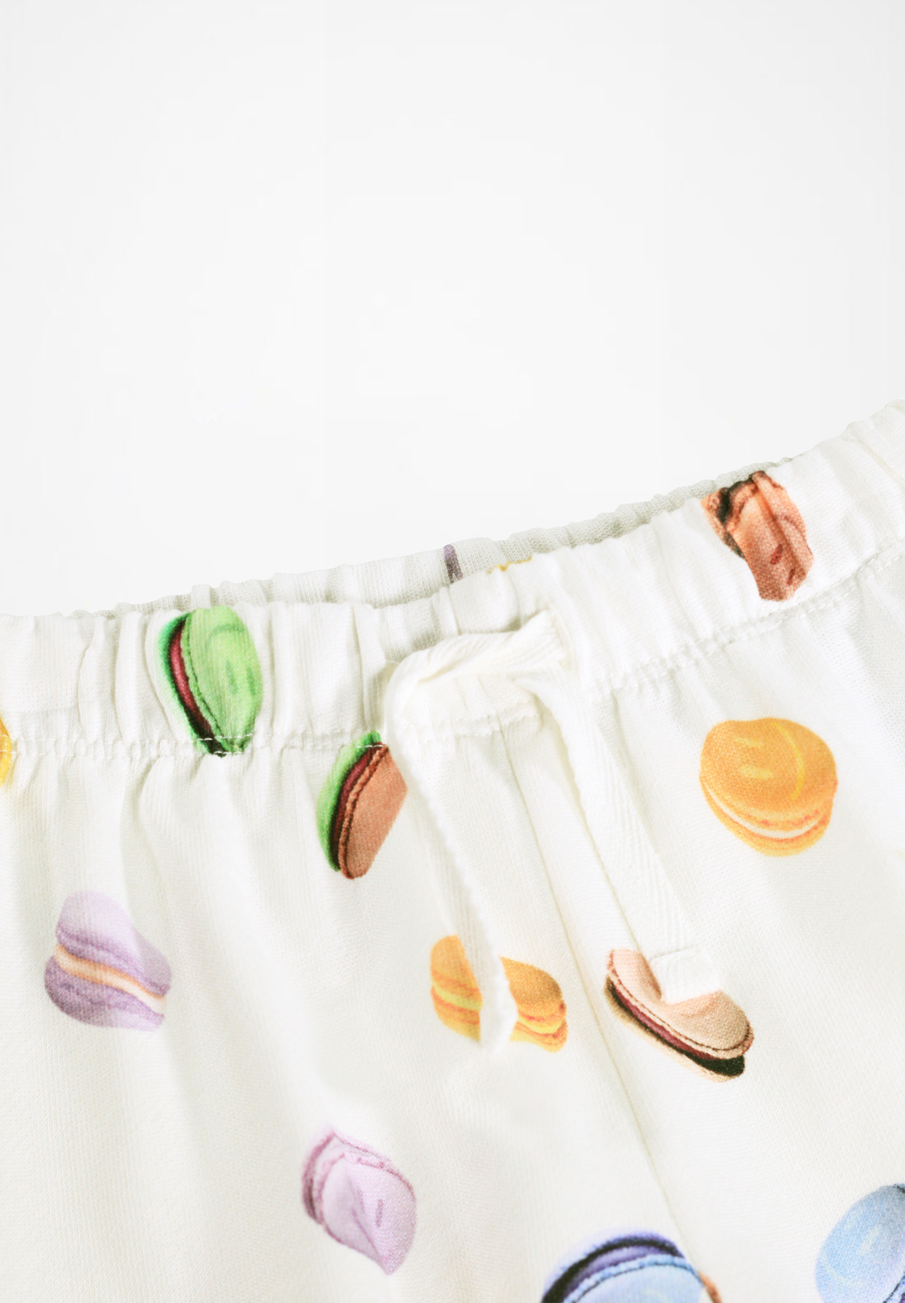 Simeon Funny Macarons