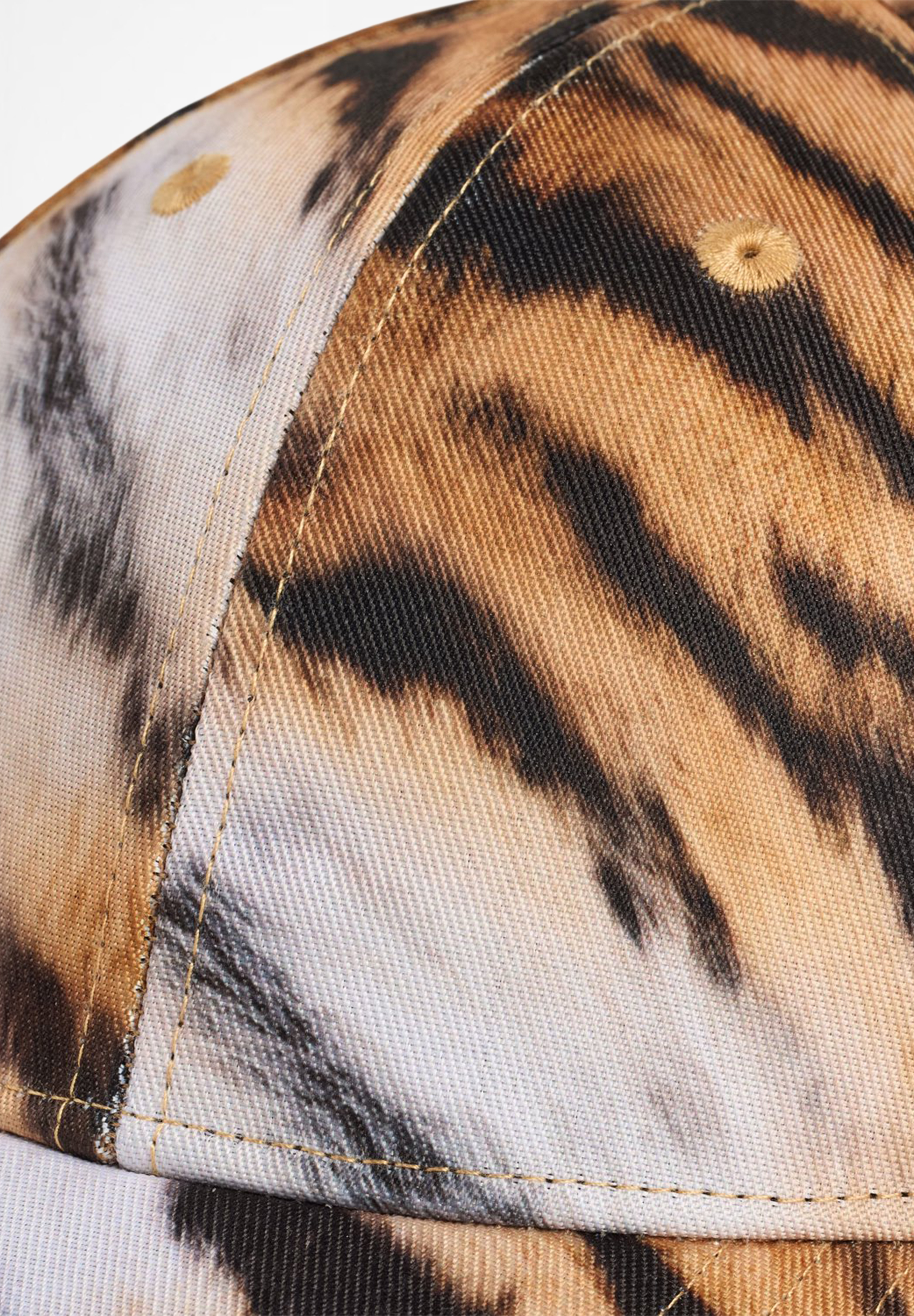 Shade All Over Tiger