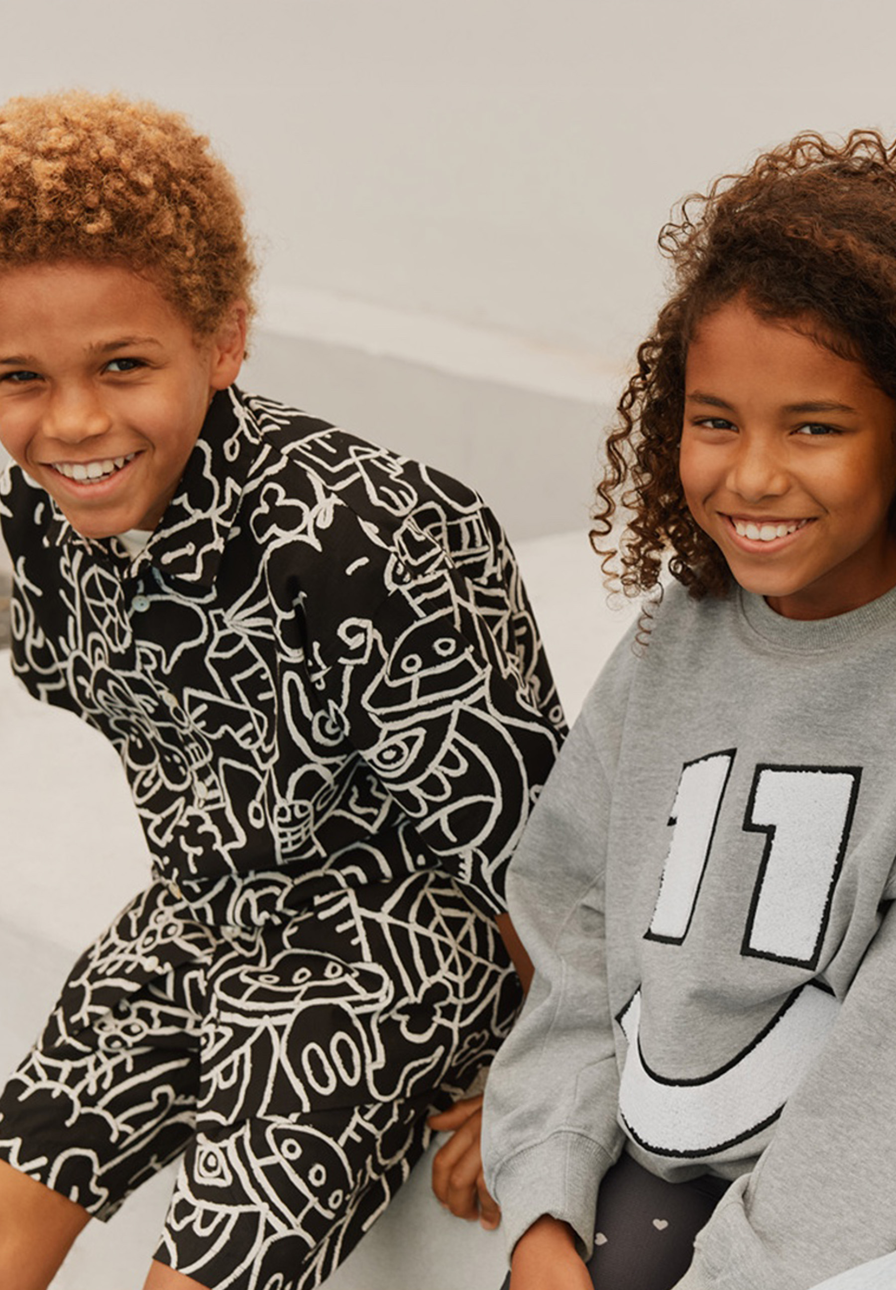 Avart Net Doodle Dark