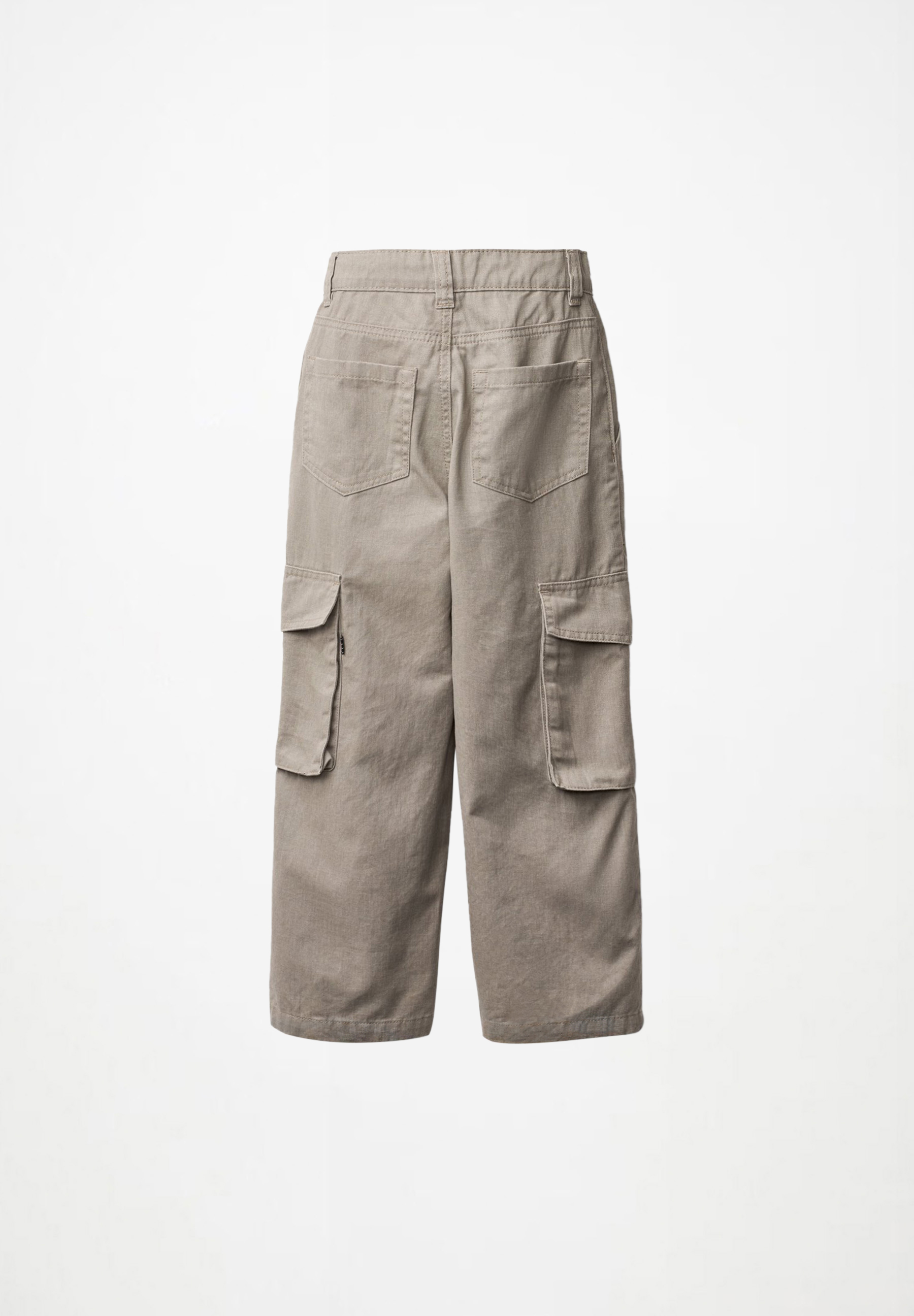 Alter Light Grey Wash