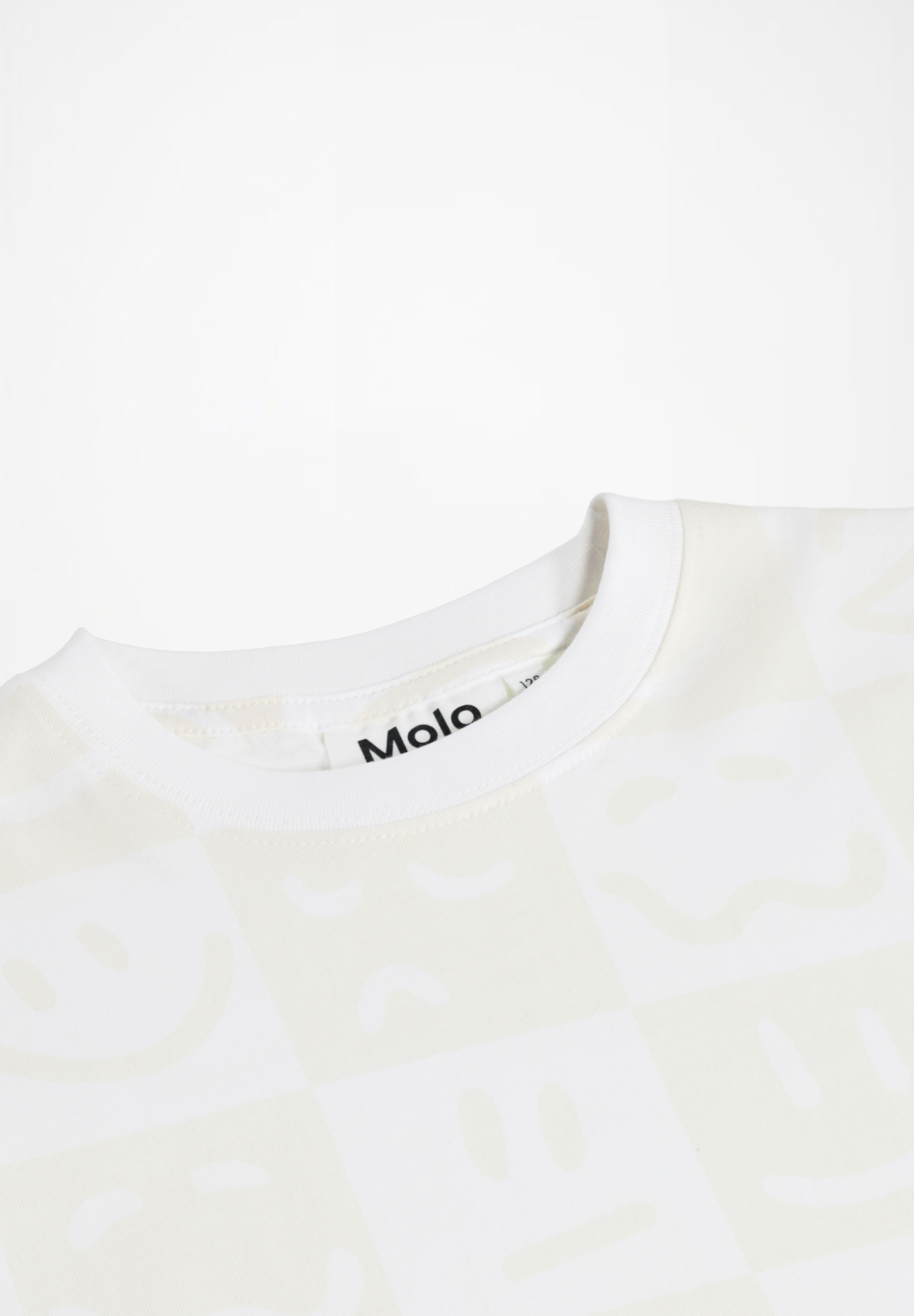 Riley Vibe Checks WHT