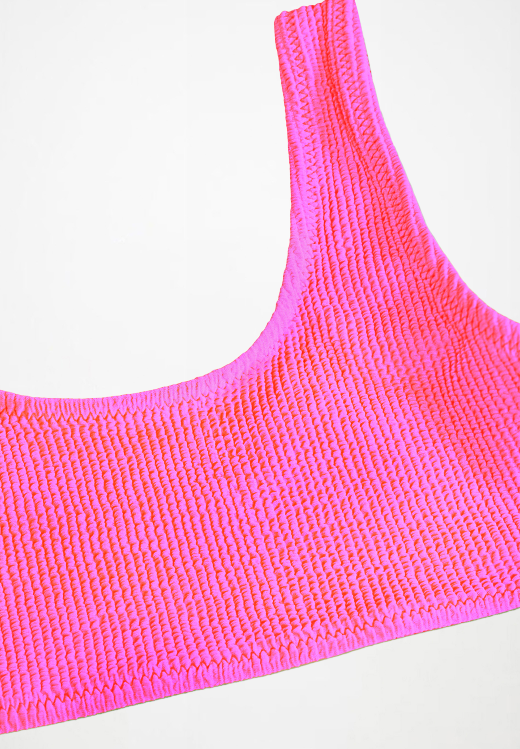 Nola Crepe Neon Pink