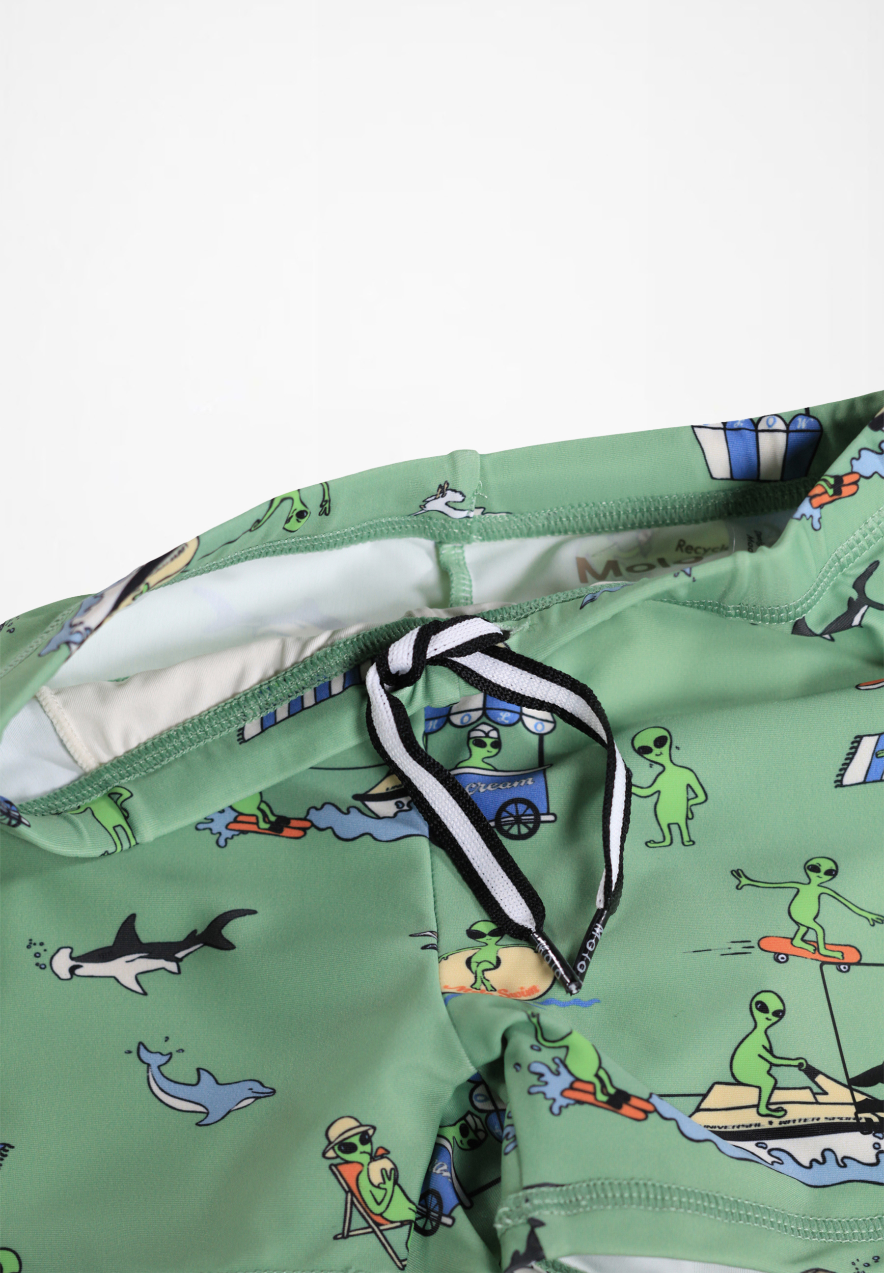 Norton Alien Vacation