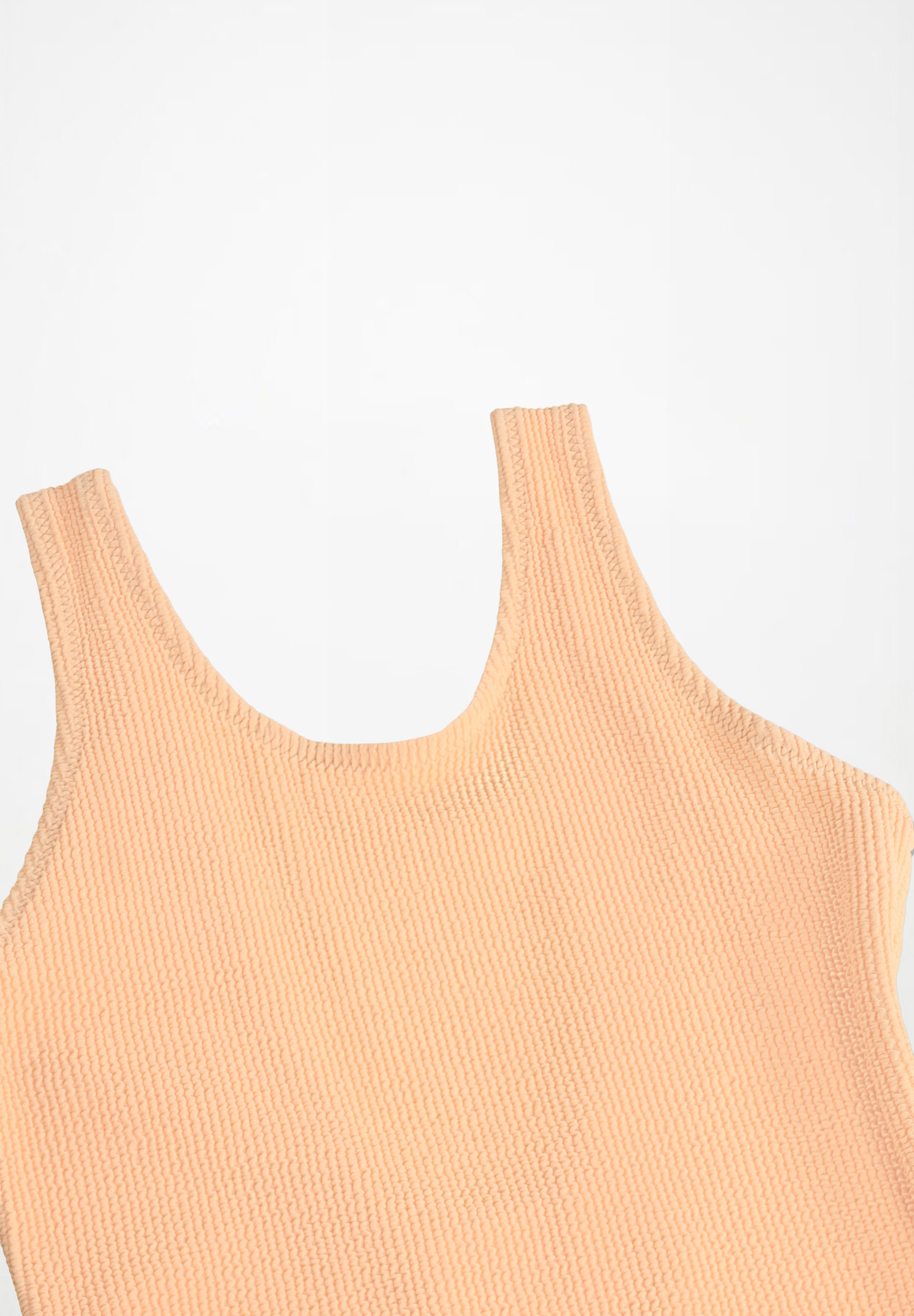 Nika Crepe Peach Fuzz