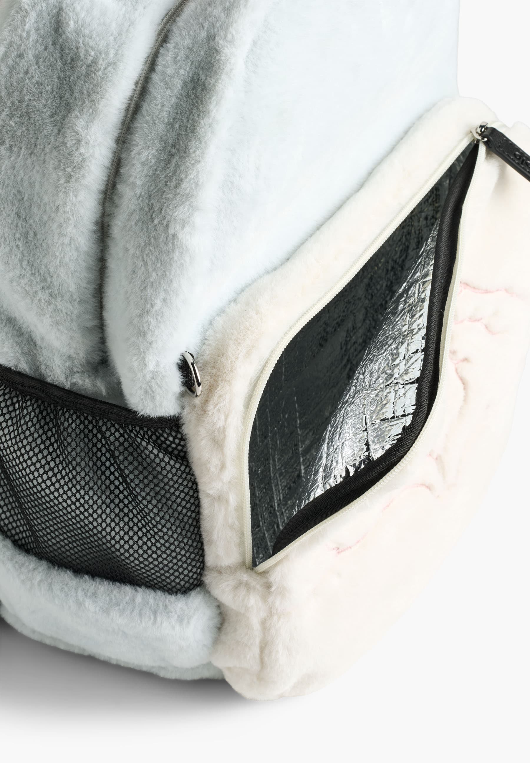 Backpack Mates Fluffy Colours