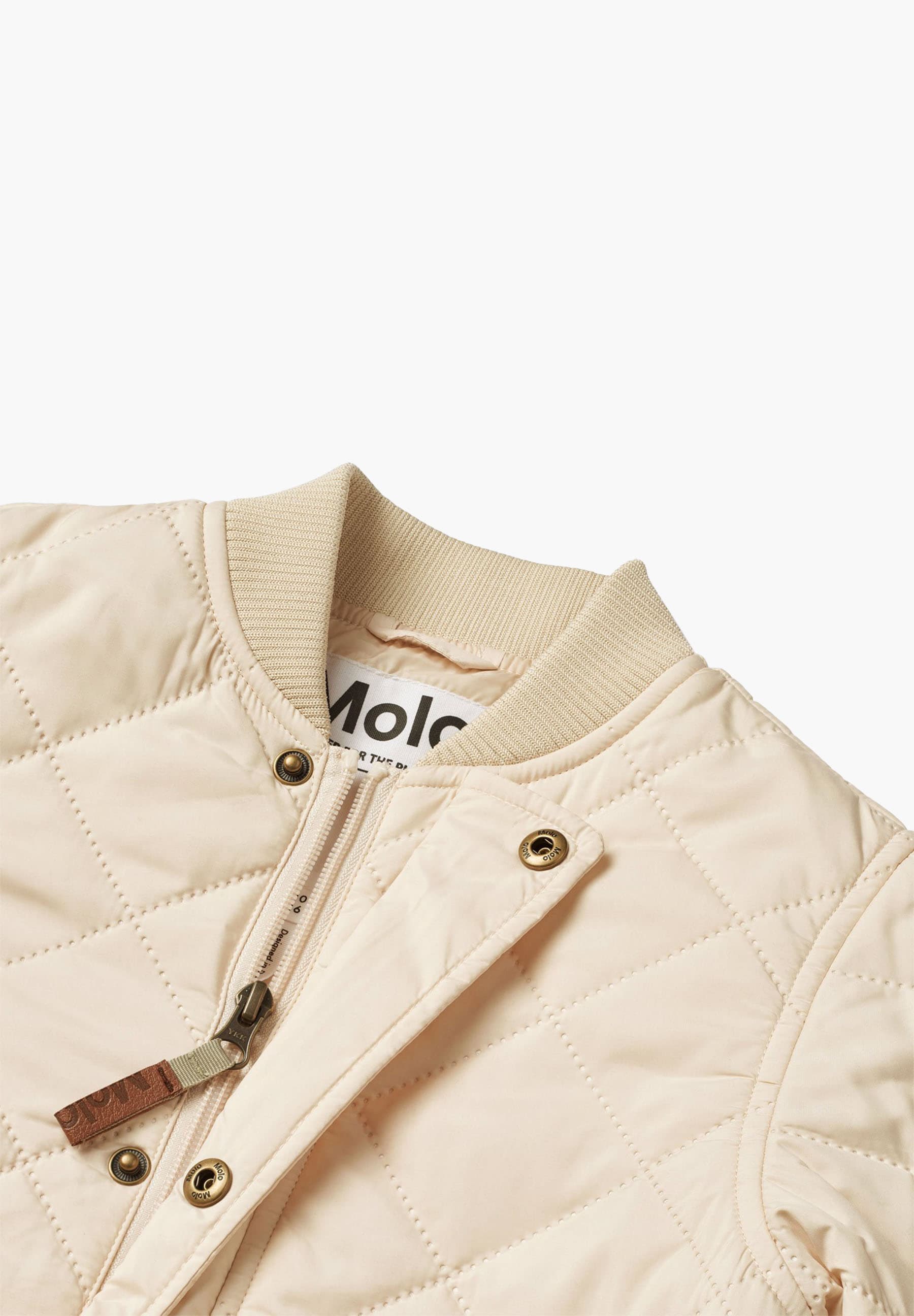 Hallow Brazilian Sand