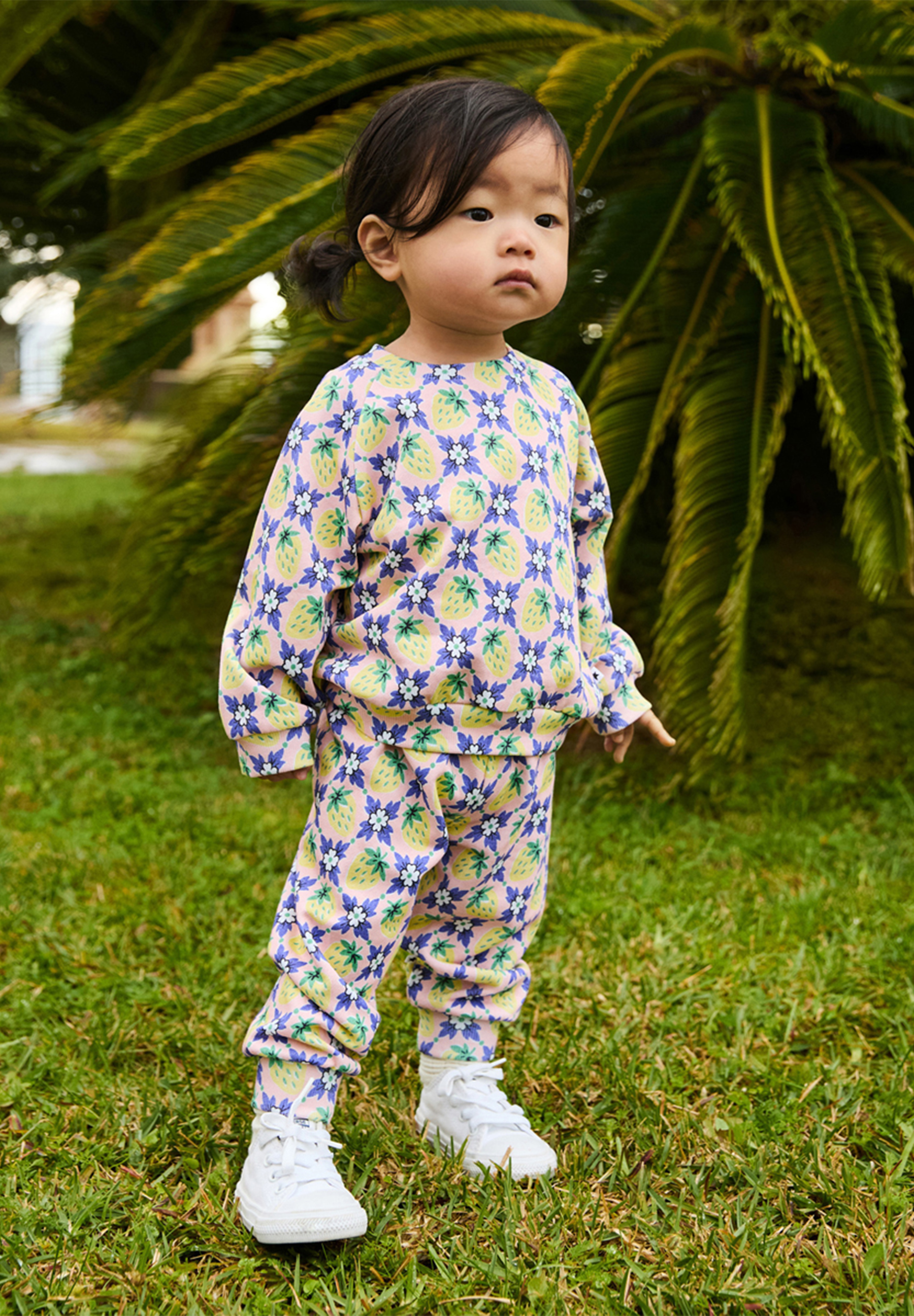 Simeon Vintage Berries