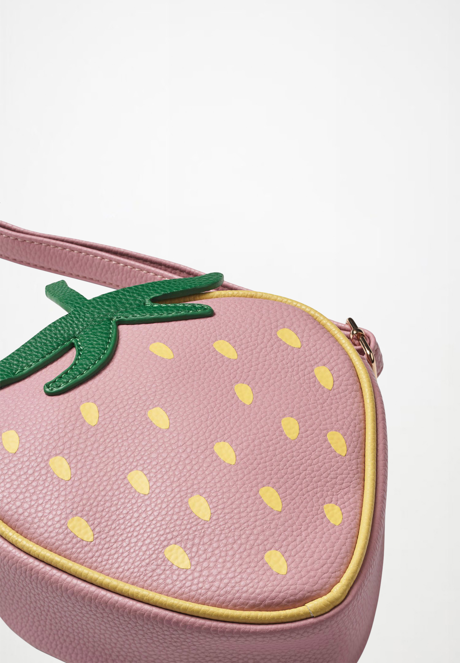 Strawberry Bag Rosequartz