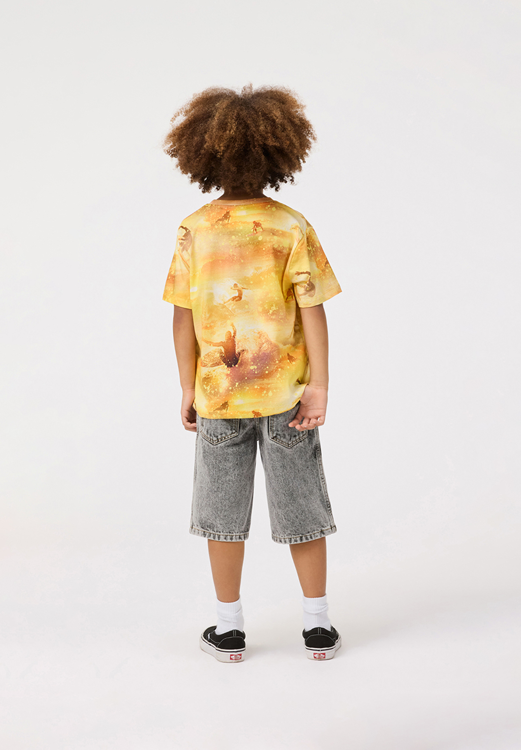 Riley Golden Surfers