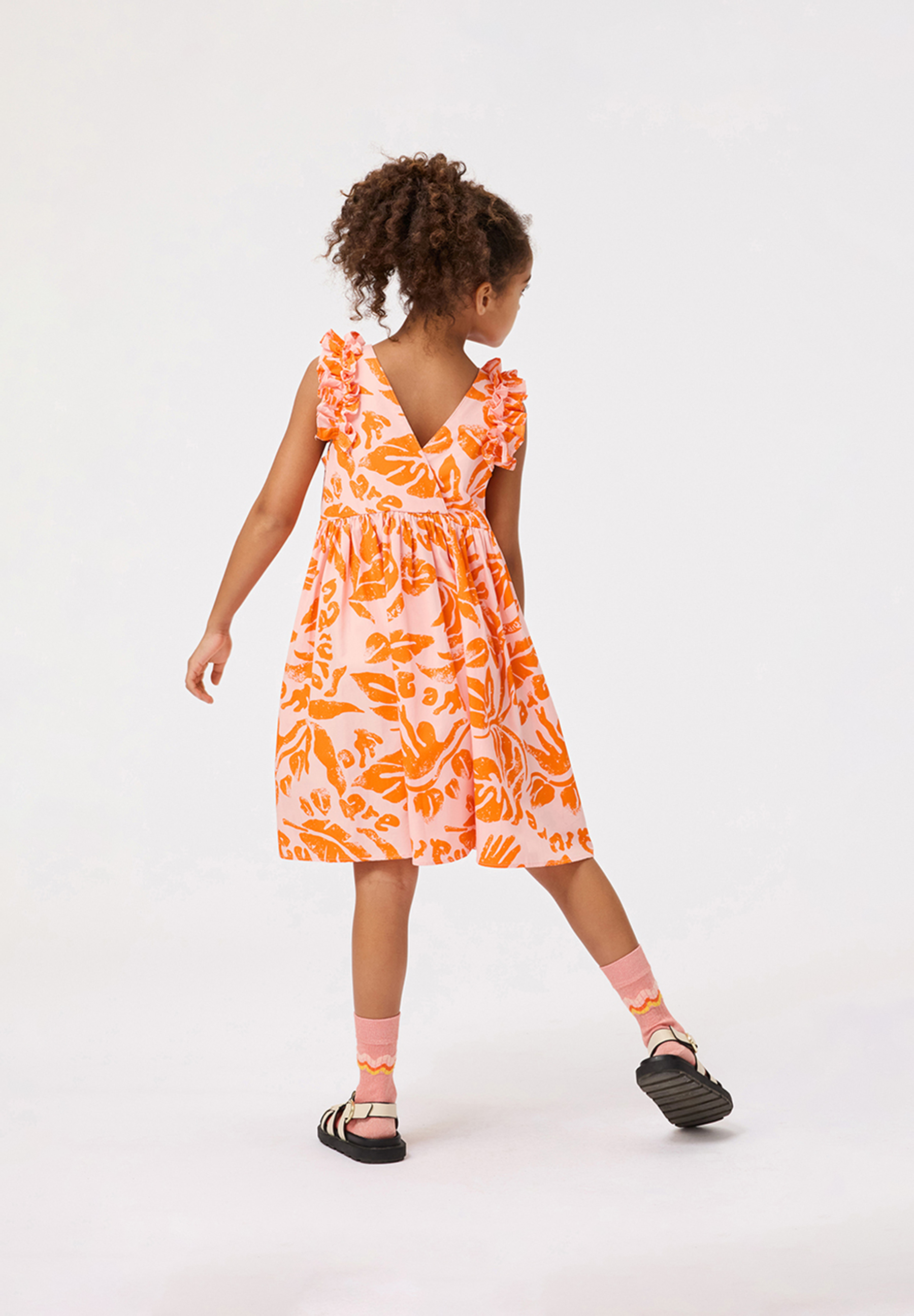 Cicely Peachy Nature