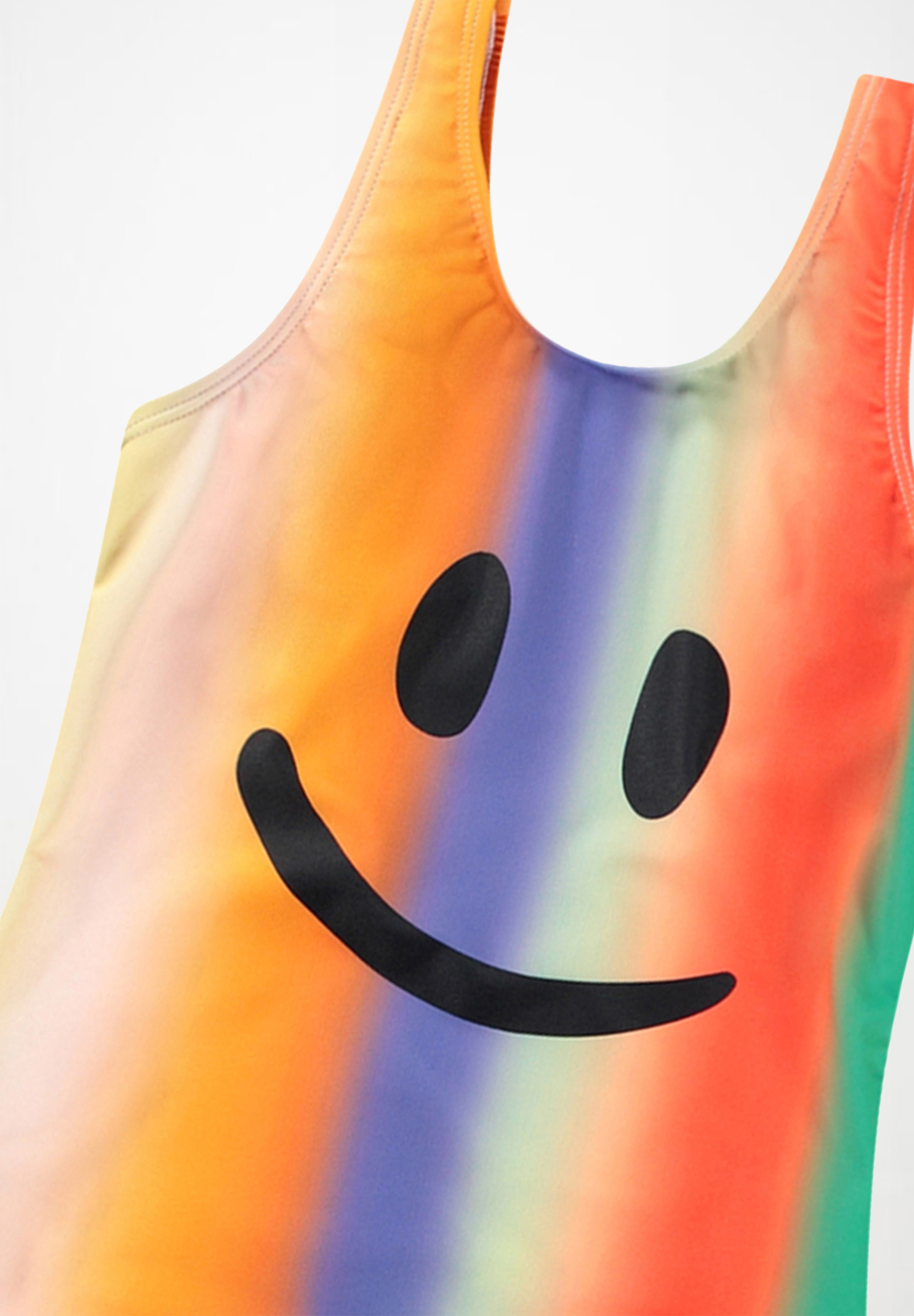 Nika Smile in Colours