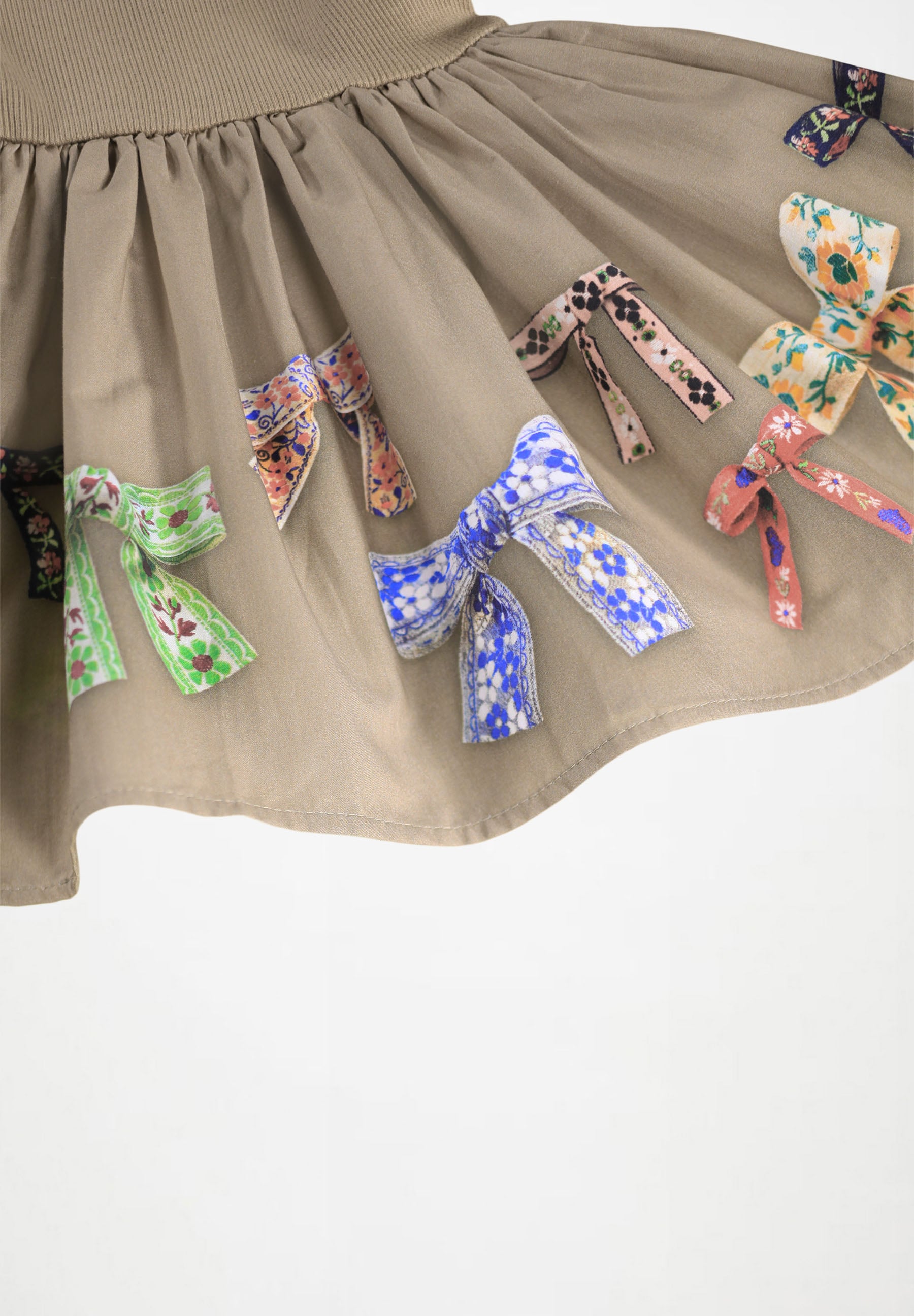 Candi Line of Bows