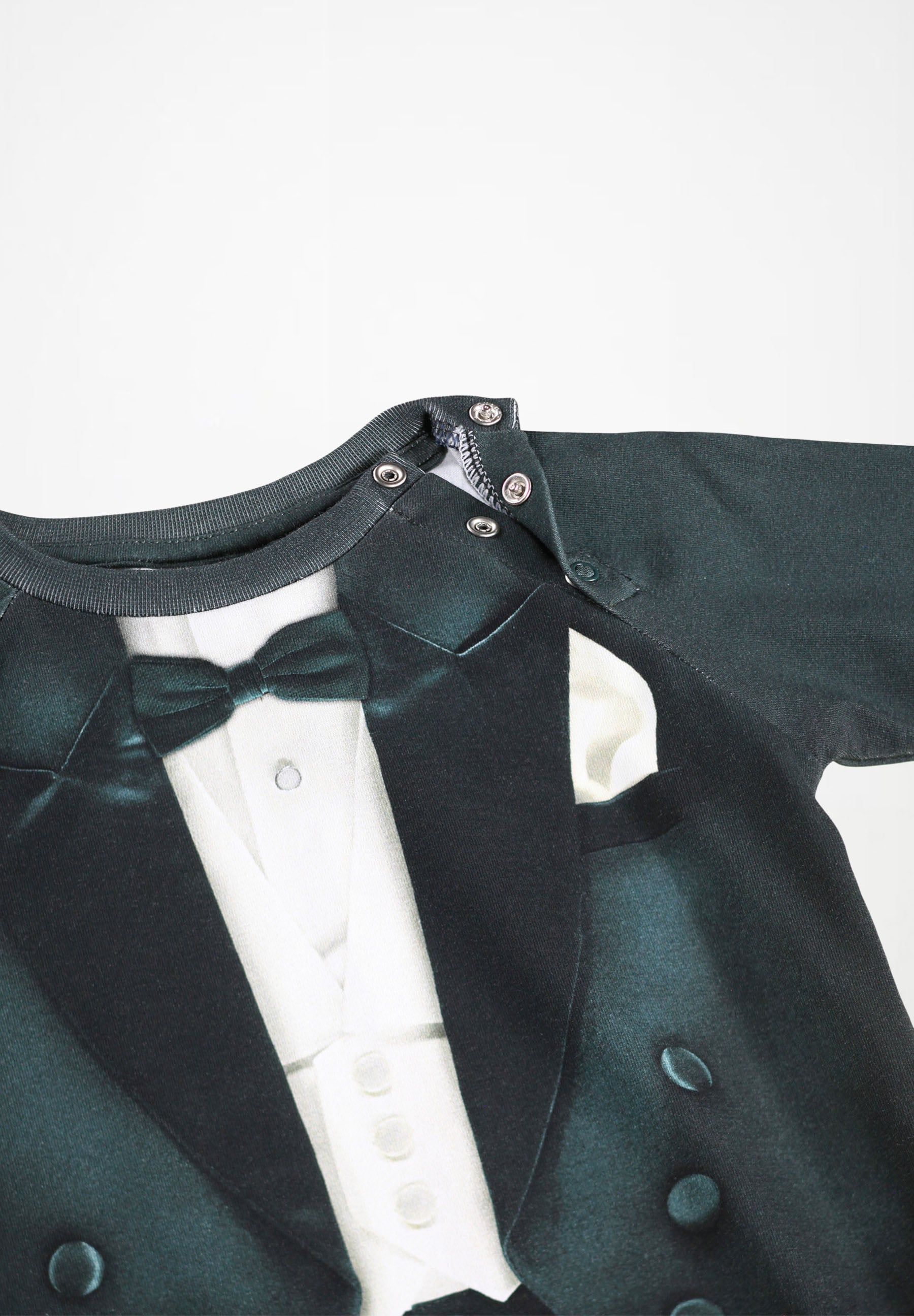 Fairfax Taxus Tuxedo