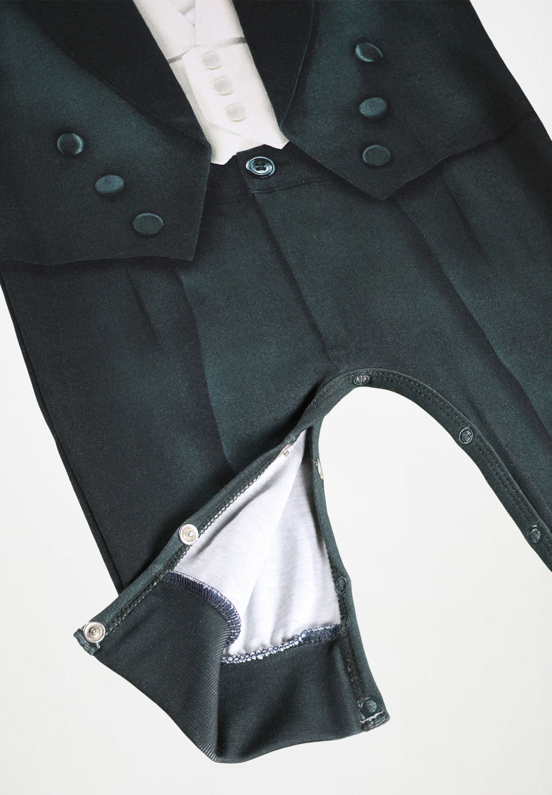 Fairfax Taxus Tuxedo