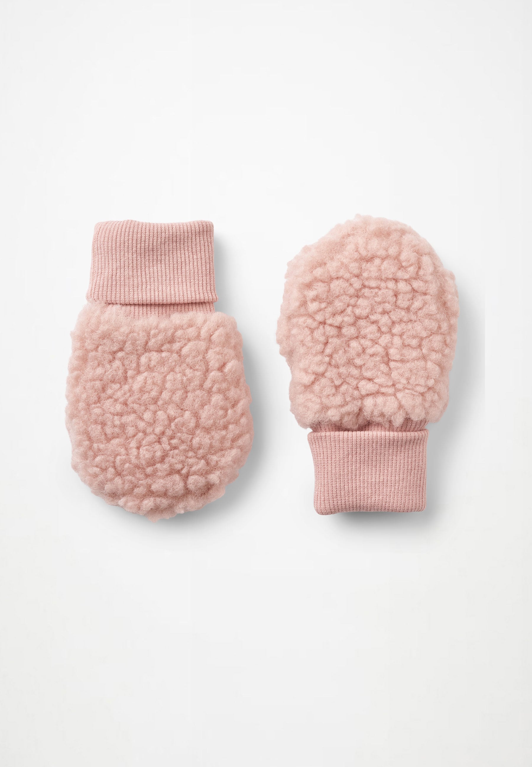 Ufo Red Hearts Soft