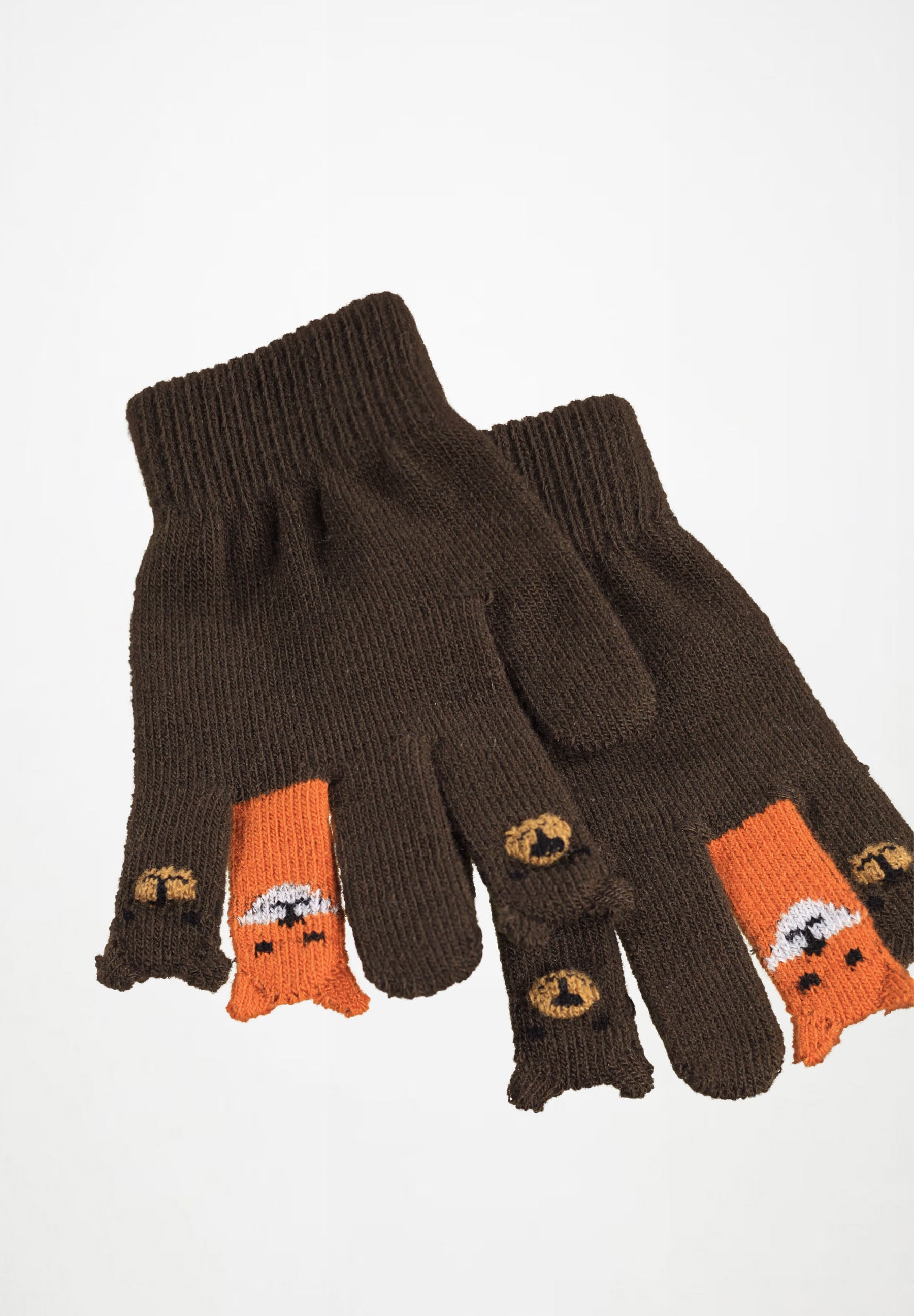 Kaapo Bark Brown