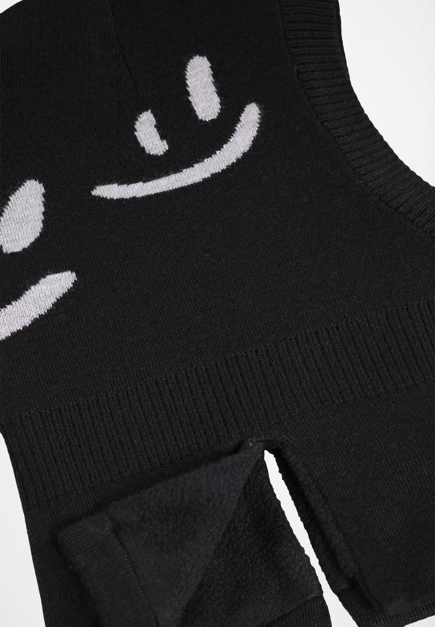 Snow Black