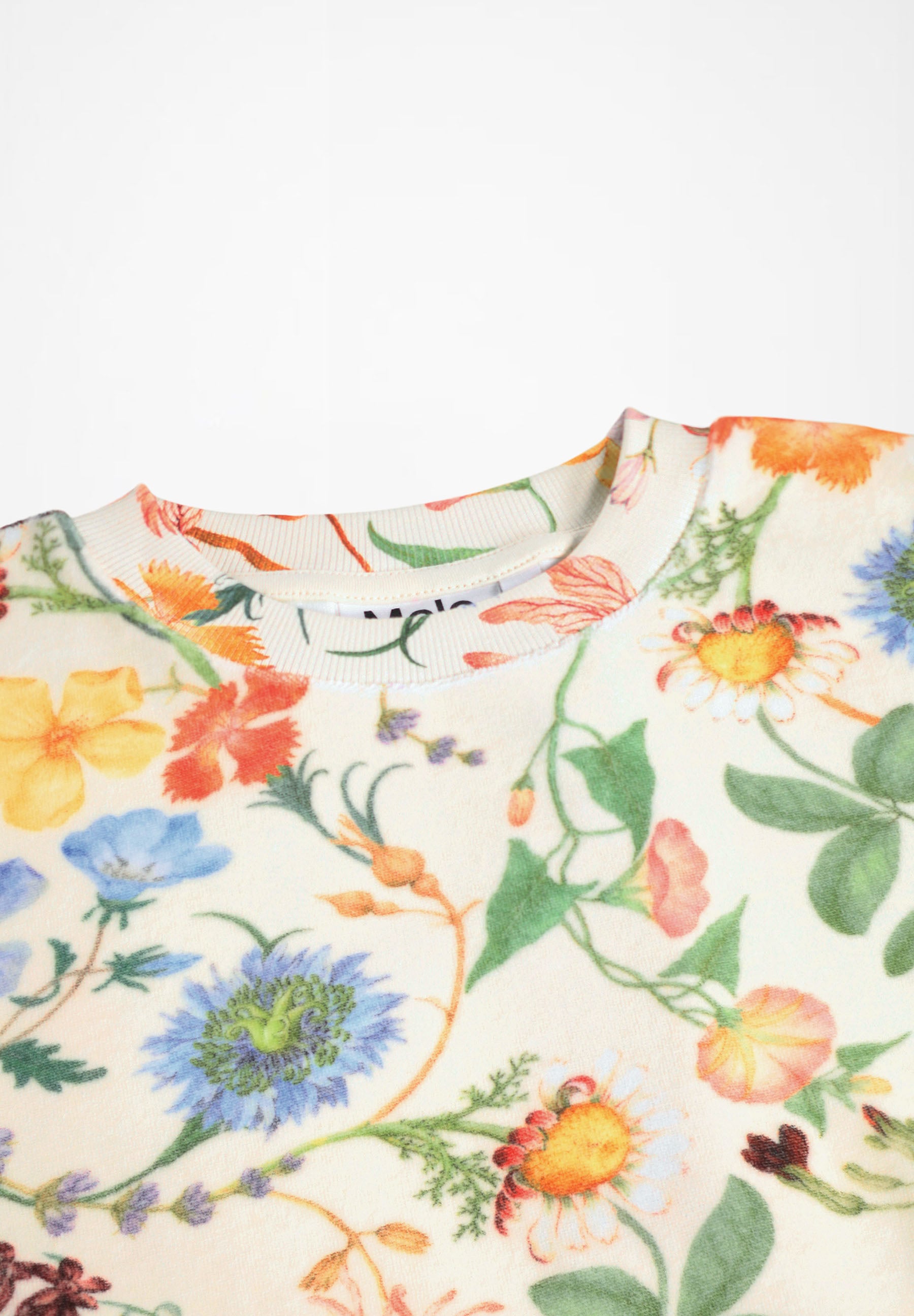 Marika Vintage Flowers
