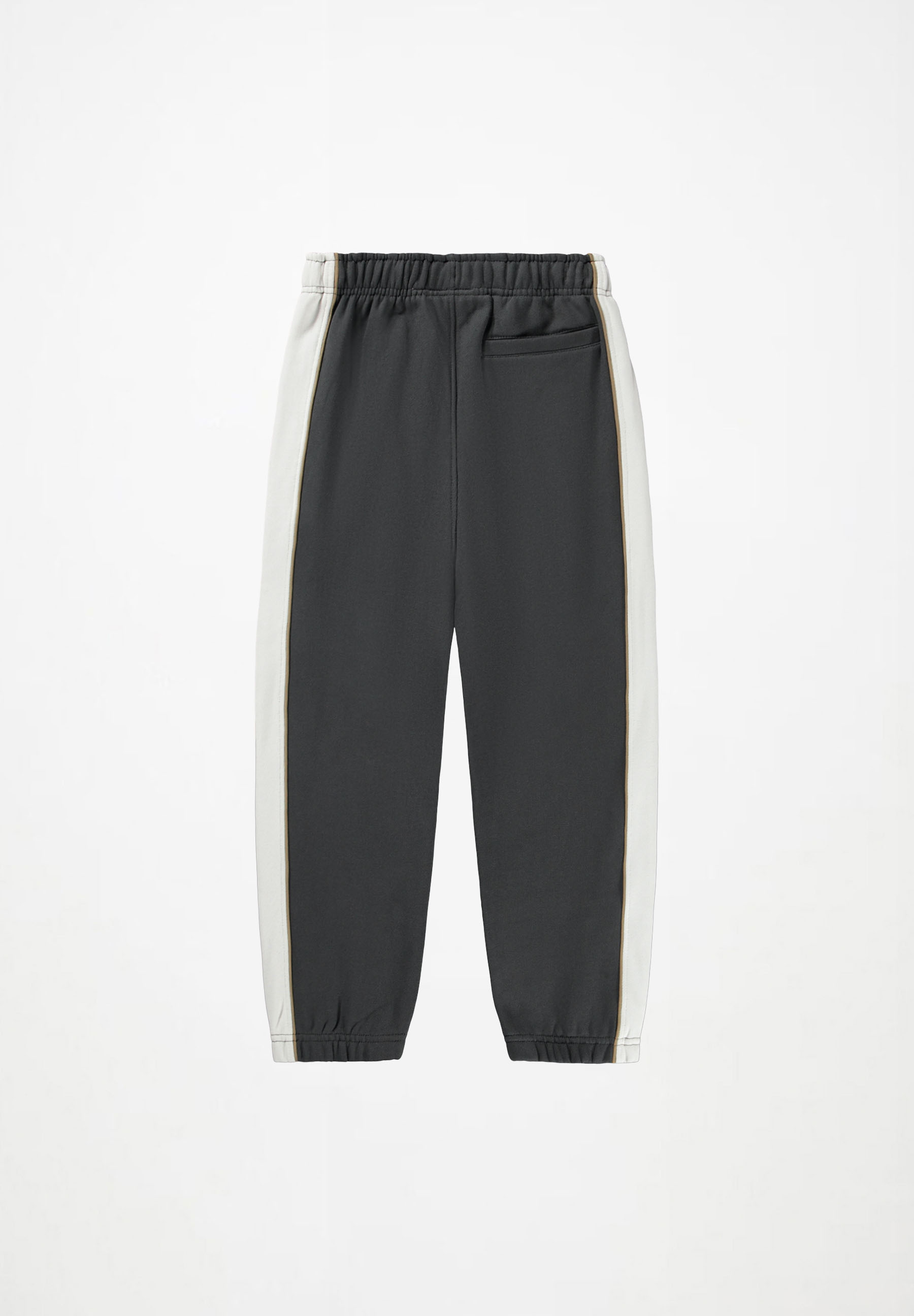 Ader Pirate Black