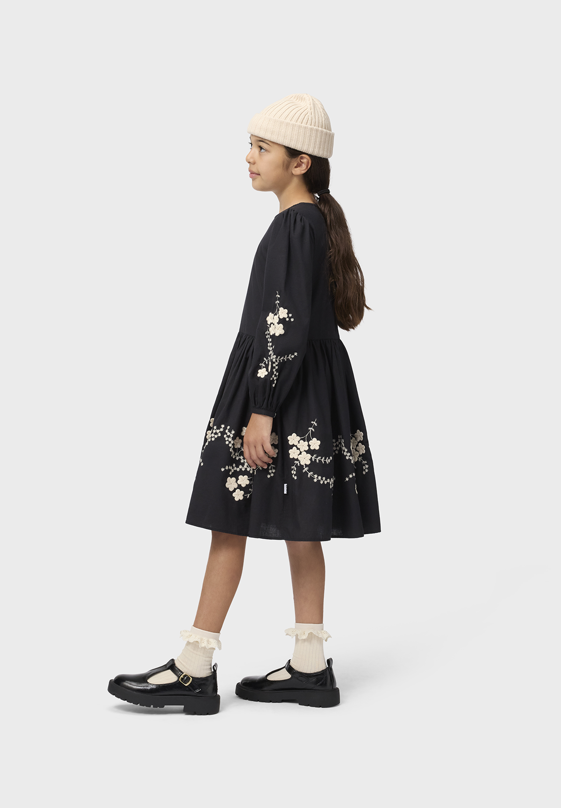 Camma Black