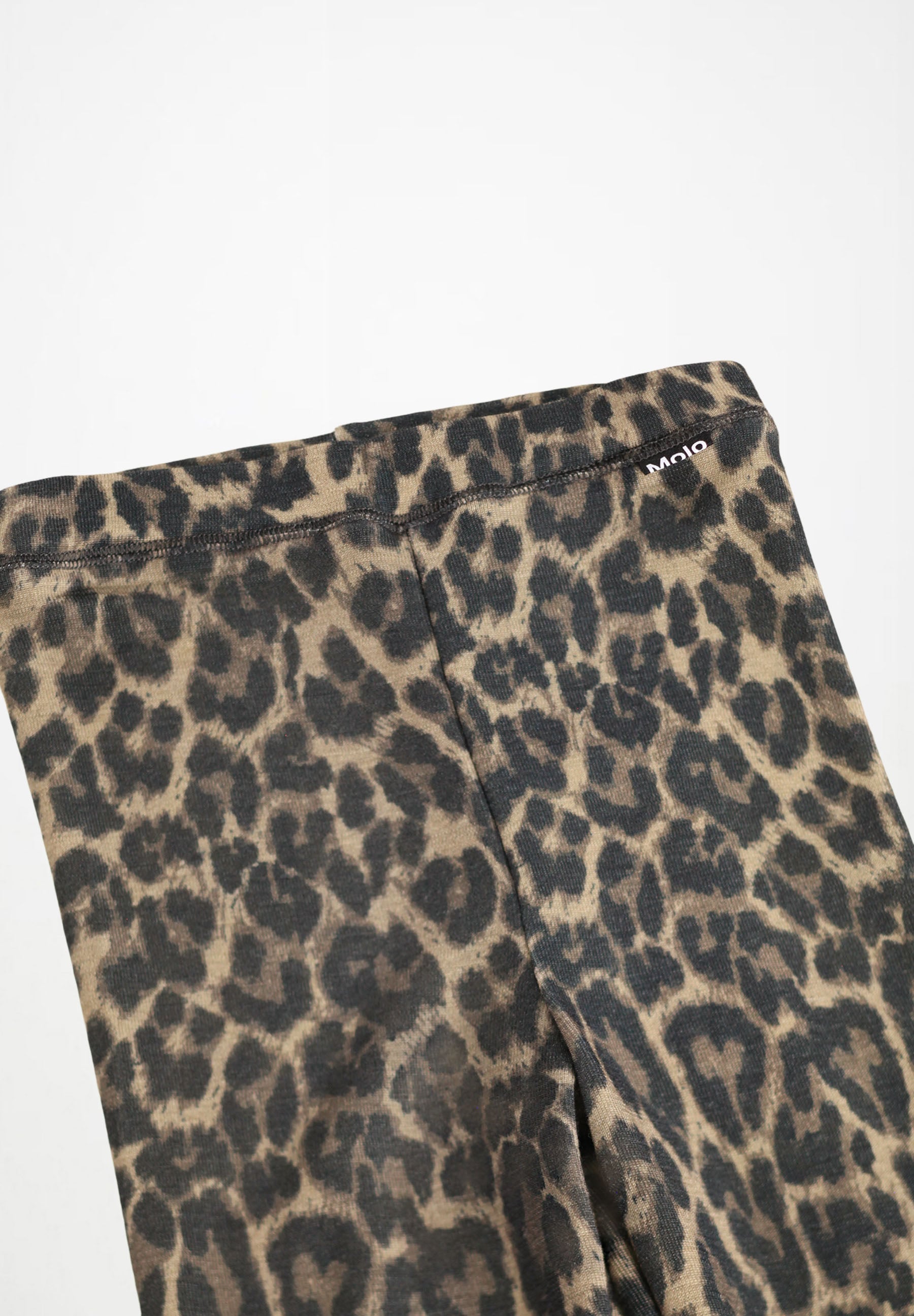 Nadine Wool Brushed Leo