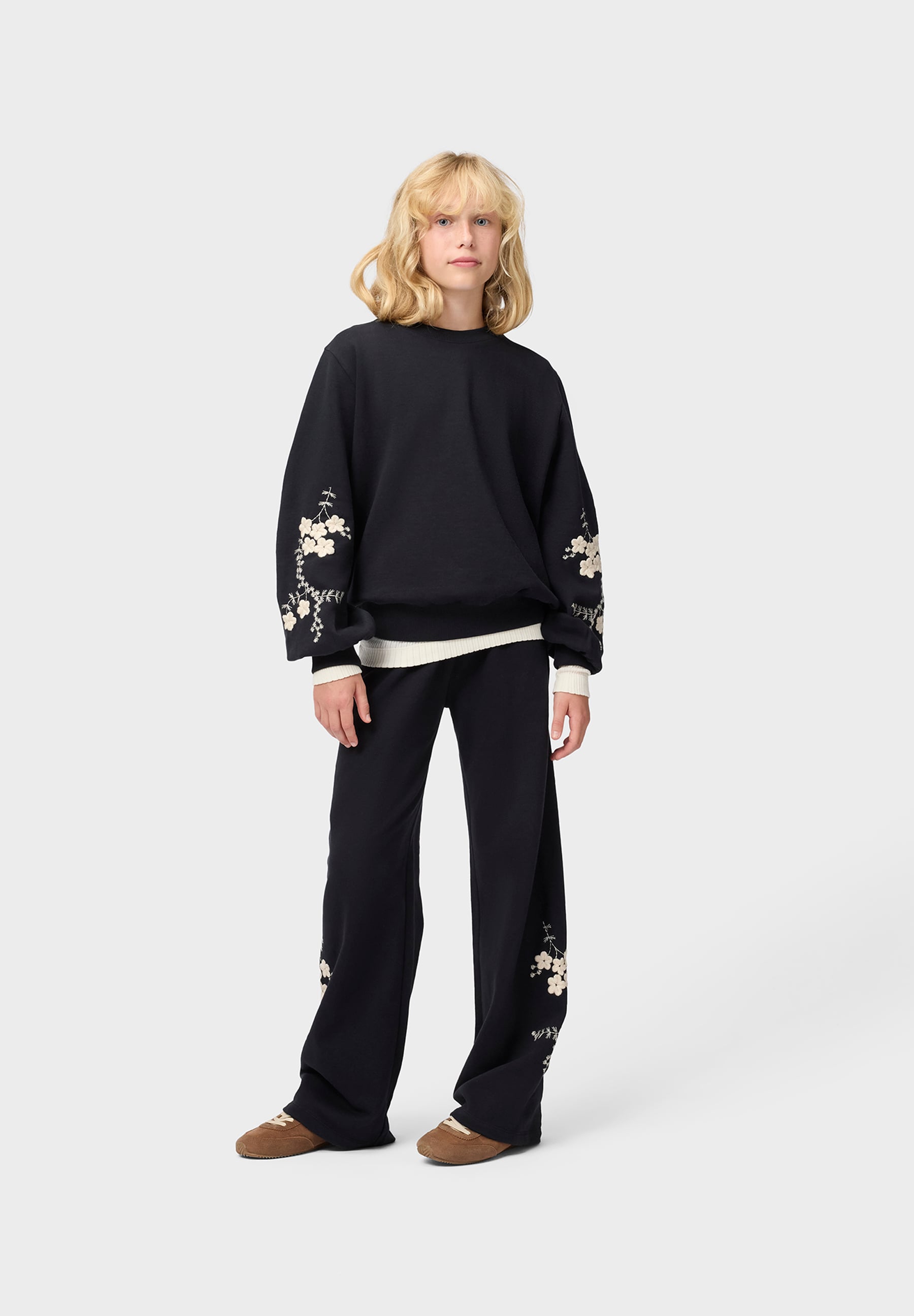 Aurita Black