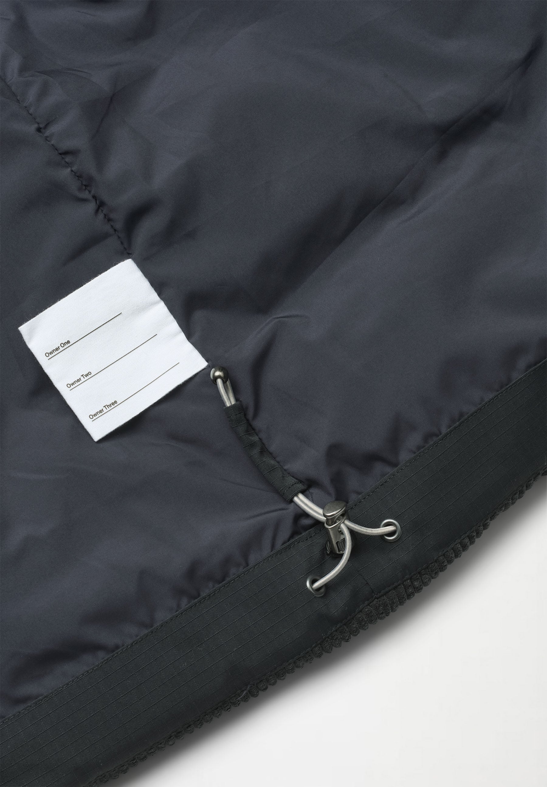 Hilo Black
