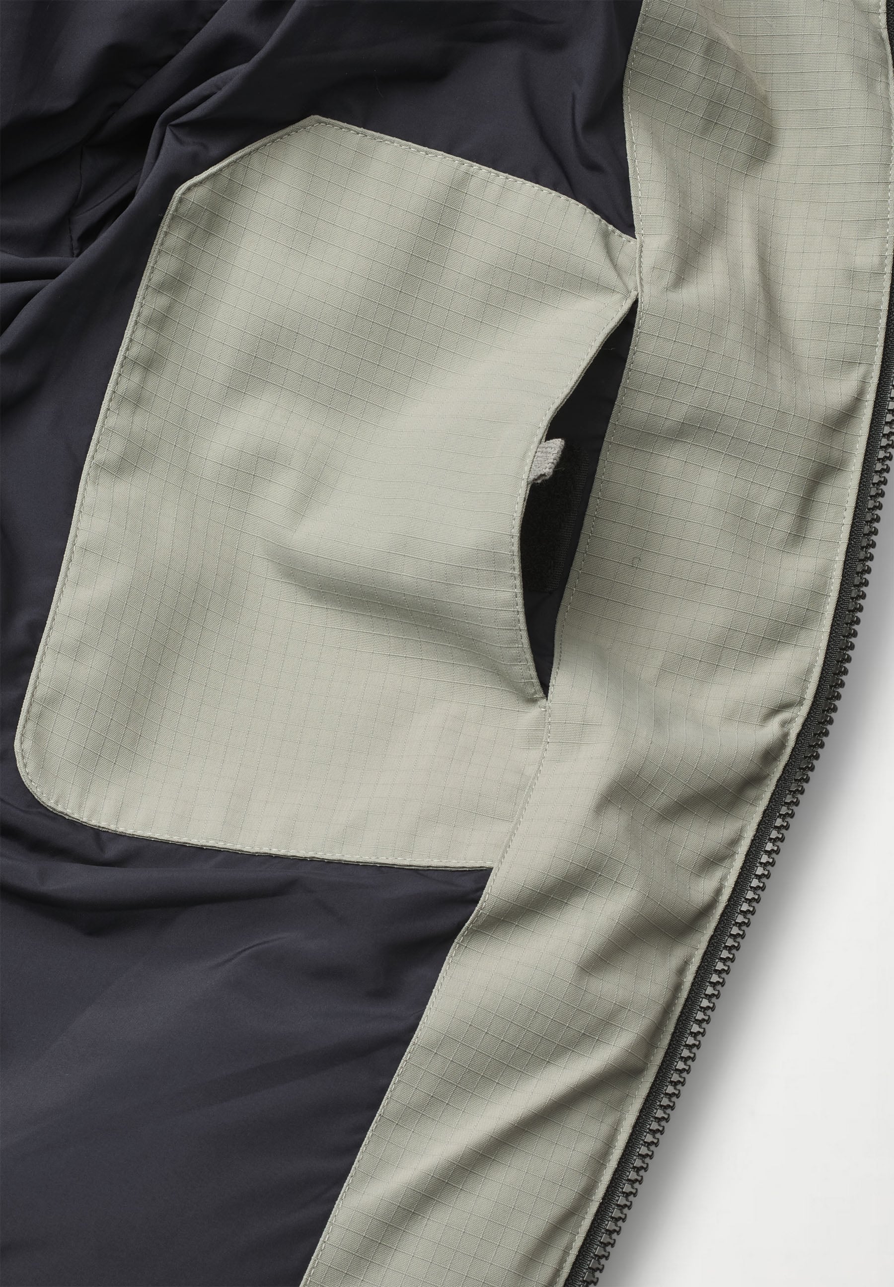 Hilo Dappled Grey