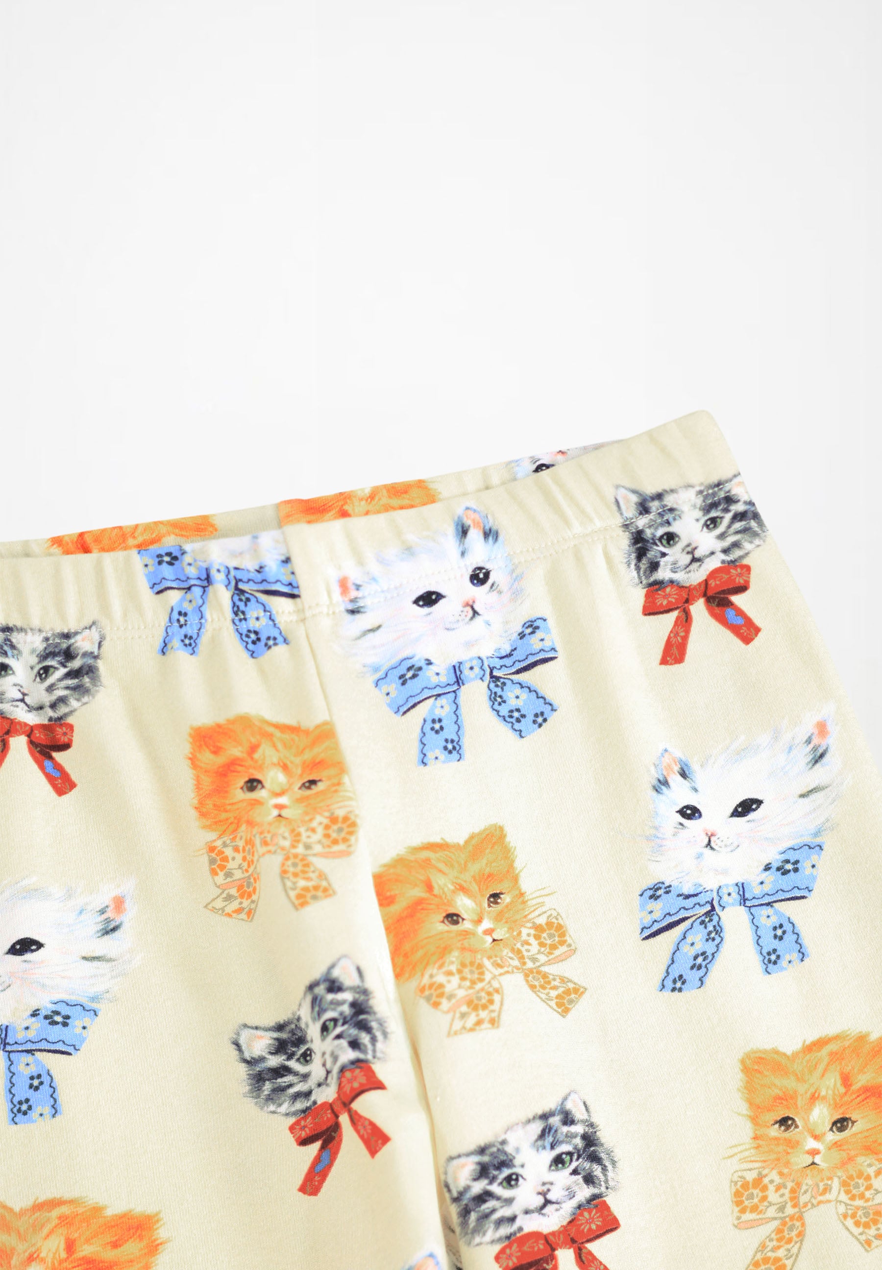 Lue Retro Kittens