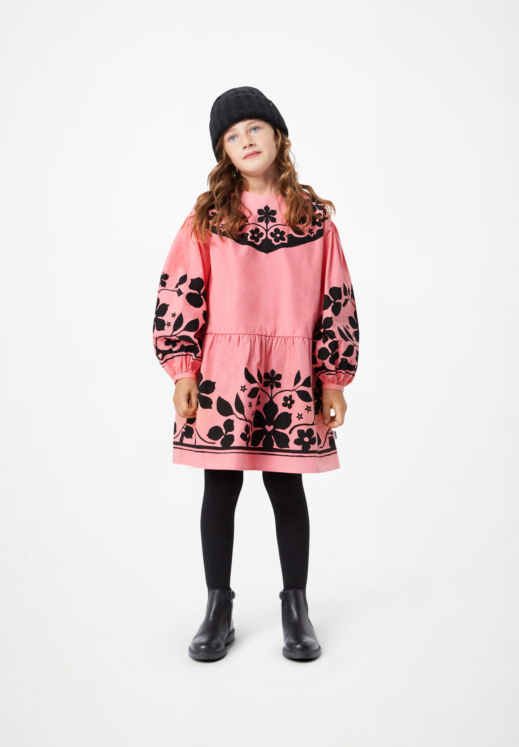 Camilla Pink Folklore