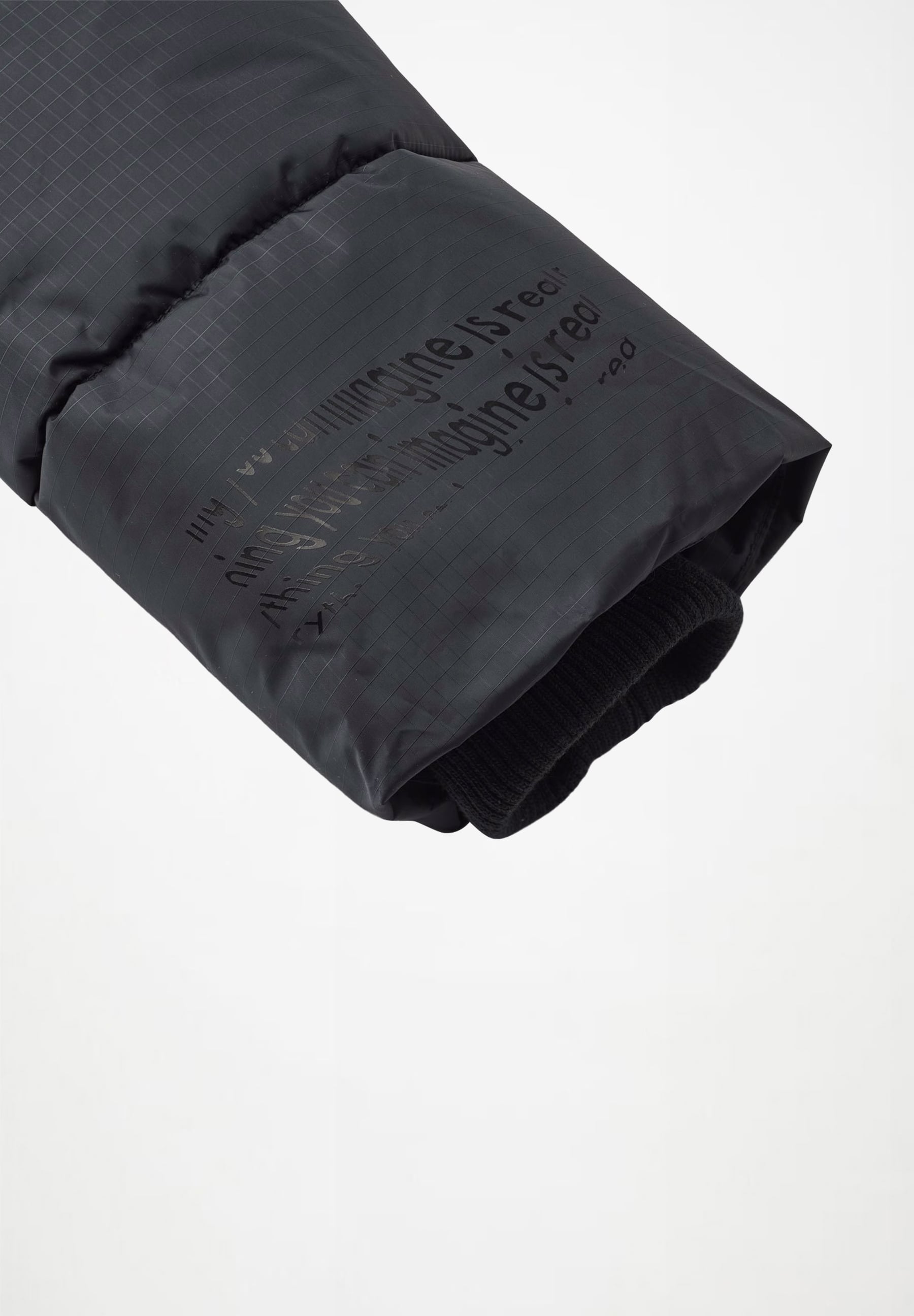 Hilo Black